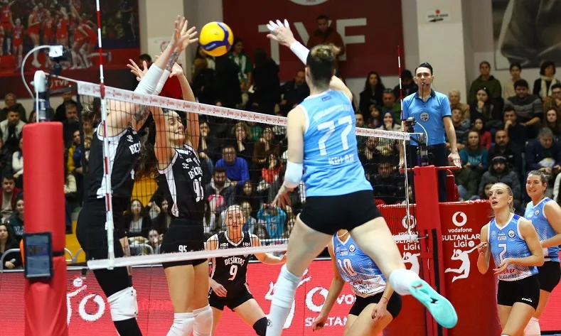 Voleybolda Nilüfer Belediyespor Eker’den Beşiktaş galibiyeti