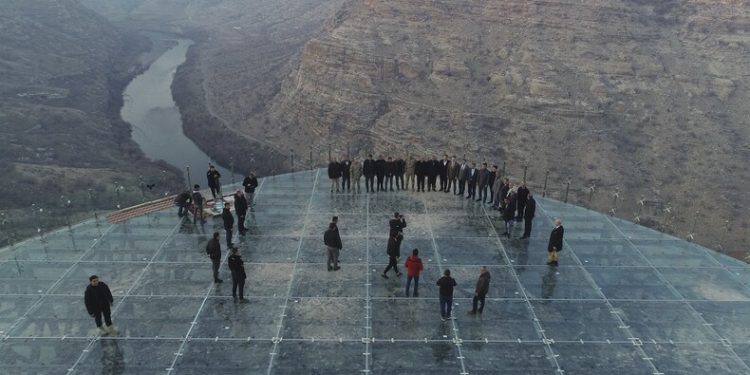 ‘Göremezsin’ denilen Libyalı Kadın Türkiye’de aydınlığa kavuştu