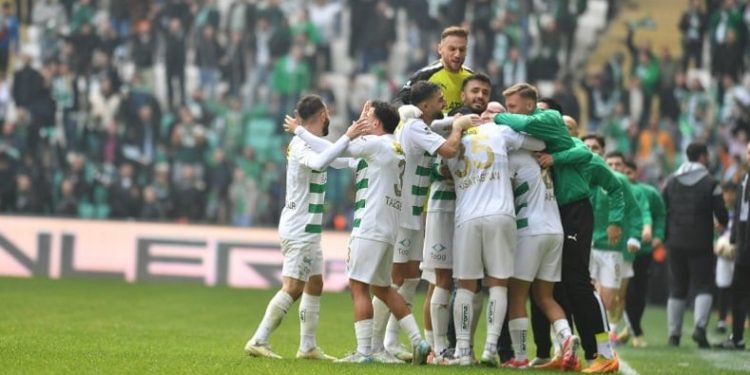 Bursaspor 3 puana odaklandı