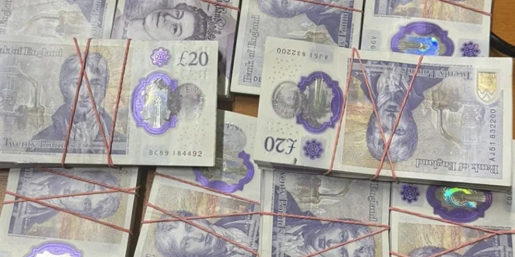 10 milyon TL değerinde para komşunun gümrüğüne kaldı