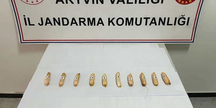 Bağırsaklarından 10 paket uyluşturucu çıktı