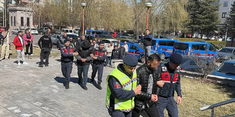 Niğde’de mumyayı satmaya çalışan 6 şüpheli adliyede