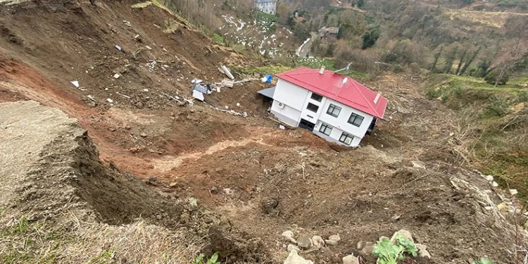 Ev 50 metre sürüklenmişti: Afet bölgesi kapsamına alındı