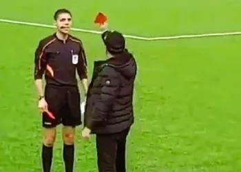 Yeşil sahada sıra dışı tepki!