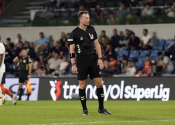 Beşiktaş – Galatasaray derbisini Yasin Kol yönetecek