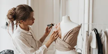 Burçlara Göre Moda: Hangi Burç Ne Giyer?