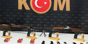 Kastamonu’da silah operasyonu: 4 gözaltı