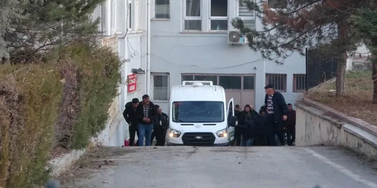 TIR’ın çarptığı yaşlı adam hayatını kaybetti