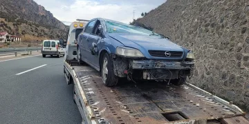 Gümüşhane’de ters dönen otomobilin sürücüsü yaralandı