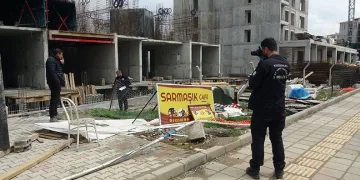Malatya’da inşattan düşen işçi yaralandı