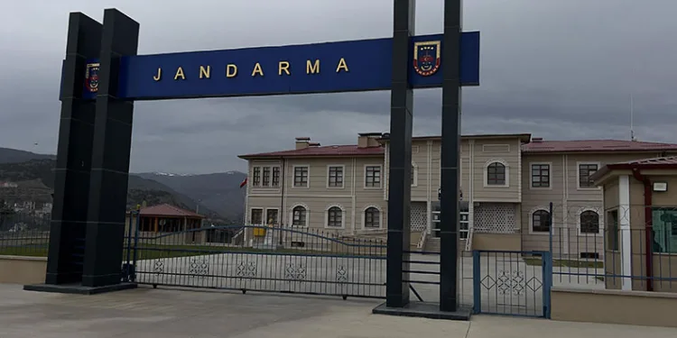 Kastamonu’da telefon dolandırıcılarına operasyon: 10 gözaltı