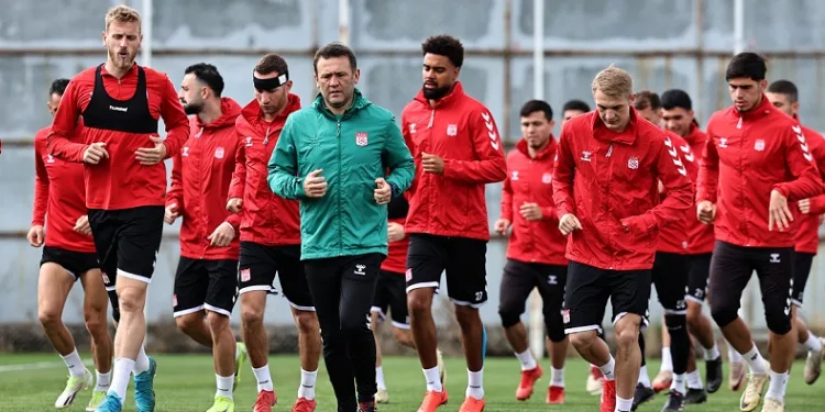 Sivasspor, Rizespor maçına 3 puan için hazırlanıyor