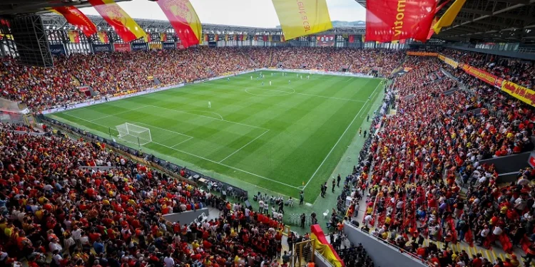 Göztepe, Beşiktaş maçının biletleri satışa çıkıyor