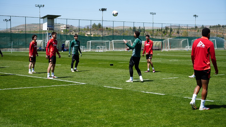 Selçuk İnan'ın antrenmanı