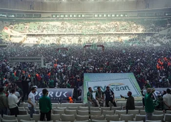 Taraftar sevgisi hastanelik etti