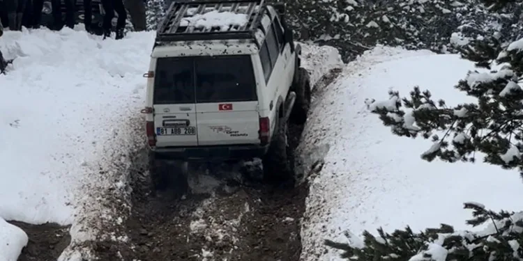 Nisanda kar safarisi