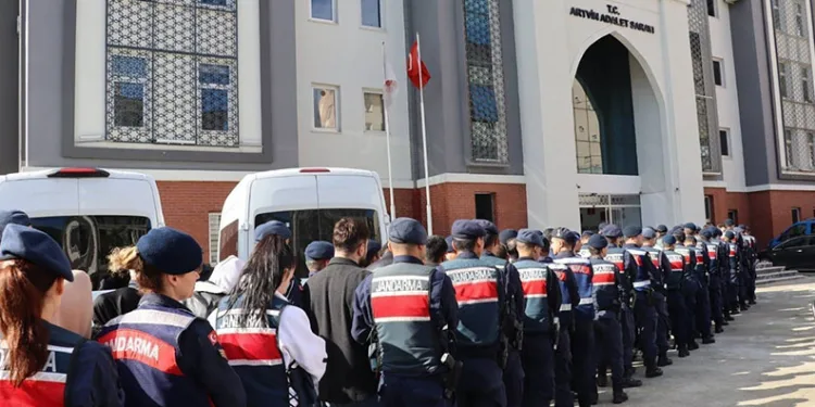 5 ilde dolandırıcılık operasyonu: 25 tutuklama