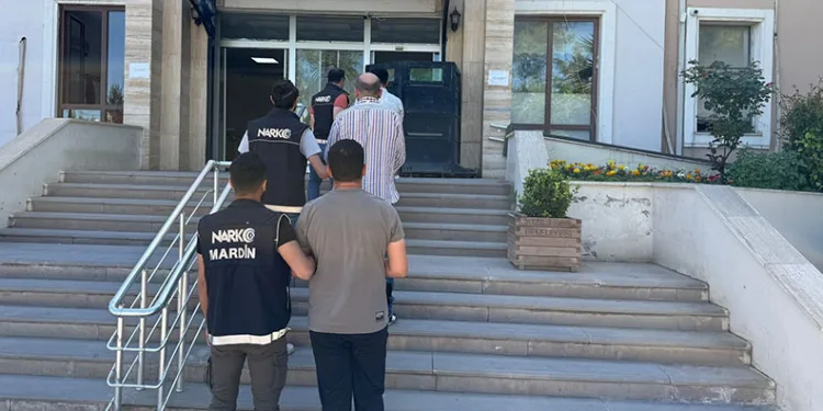 Mardin’de uyuşturucu operasyonunda 4 tutuklama
