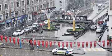 Erzurum’da mayıs ayında kar yağışı