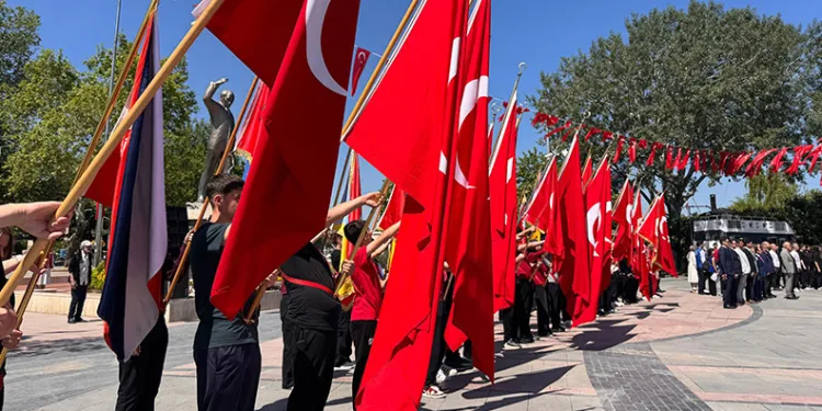 Yalova’da 19 Mayıs coşkusu