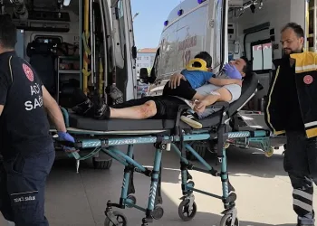 Bursa’da Küçük Ömer’in yüzünü güldüren sağlık çalışanı