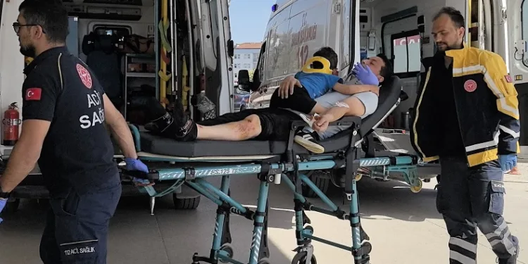 Bursa’da Küçük Ömer’in yüzünü güldüren sağlık çalışanı