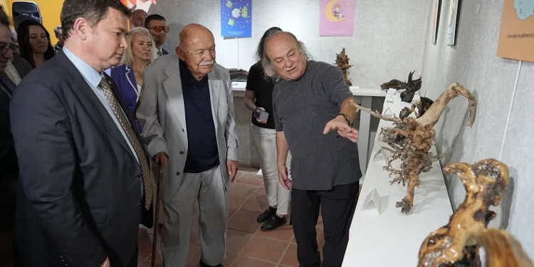 Bursa’da anlamlı sergi: Doğadan gelen ilhamla şekillendi