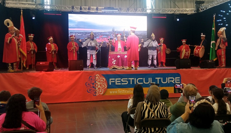 Bursa Mehter Takımı Franda