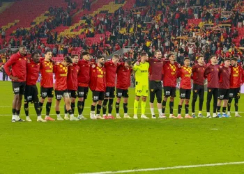 Göztepe deplasman hasretine Adana’da son verdi