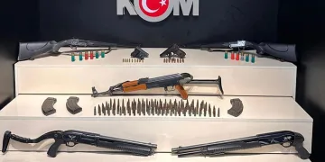 Sosyal medyada silah paylaşımı yapanlara operasyon