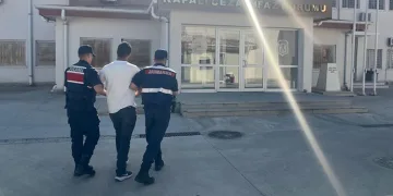 Kuşadası JASAT’tan sahilde operasyon