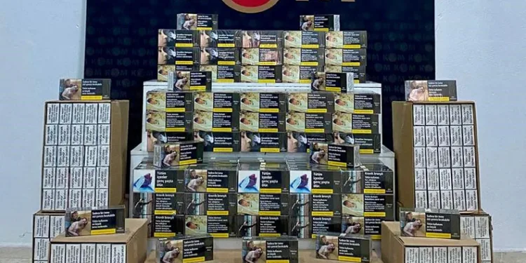 Kars’ta 130 bin boş makaron ele geçirildi