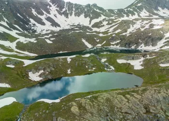 Erzurum’da buzulları aratmayan görüntüler