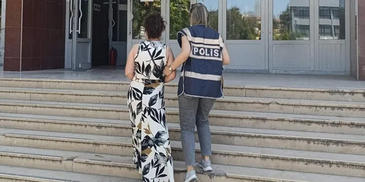 Kırıkkale’de kredi kartı dolandırıcısı yakalandı