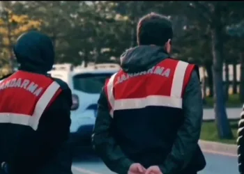 Erzurum merkezli siber dolandırıcılık operasyonu: 9 gözaltı