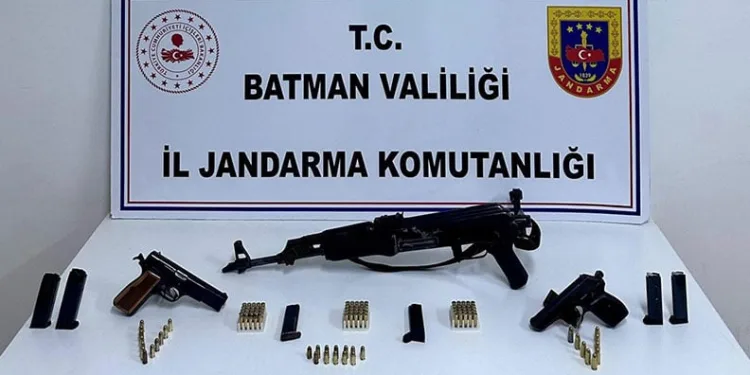 Batman’da uzun namlulu kaçak silah ile yakalanan şahıs tutuklandı