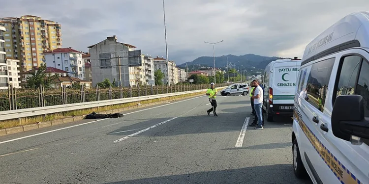 Rize’de bayram dönüşü kaza: 2 ölü