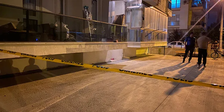 Evine gidip tartıştığı kadını bıçaklayarak öldürdü