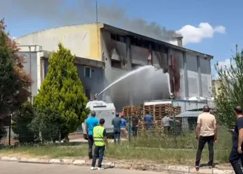 Tekirdağ’da kimya fabrikasında yangın