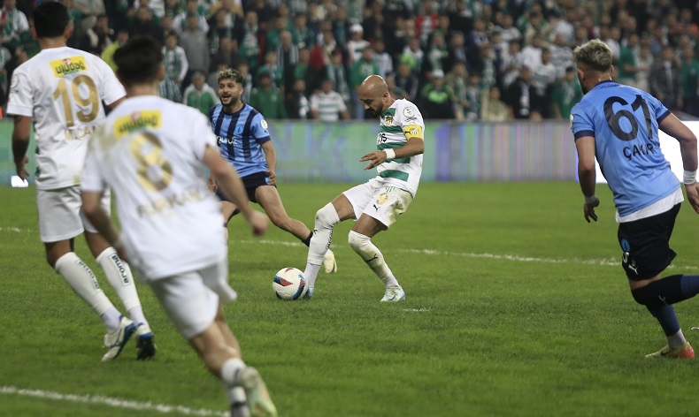 Ahmet İlhan Özek ve gol