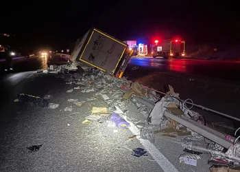 Balıkesir-Bursa kara yolunda tır kazası: 1 yaralı