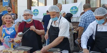 Bursa Artvin ve Kafkas Derneklerinden Aşure günü