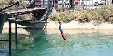 Adana’da termometreler 51 dereceyi gösterdi