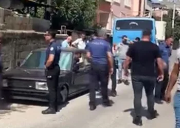 Mersin’de 26 yaşındaki genç araçta ölü bulundu