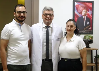 Çocuk isteğiyle gitti, karnından 2,7 kilo kitle çıktı