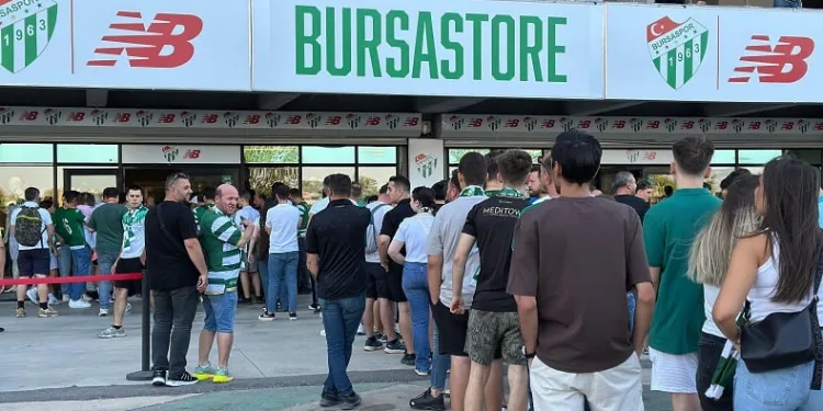 Bursaspor’dan Bursastore atağı