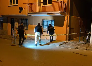 Boşandığı eşinin evine gitti, kardeşi tarafından vuruldu