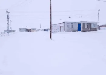 Aşkale beyaza büründü