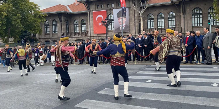 Ankara’nın Başkent oluşunun 102. Yılı coşkuyla kutlandı