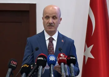 “3 yılda mezun olabilme imkanı sağlayacak yapısal reformlar gündeme alınacak”
